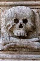 Skull, Matera