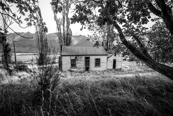 Old house near Glenorchy